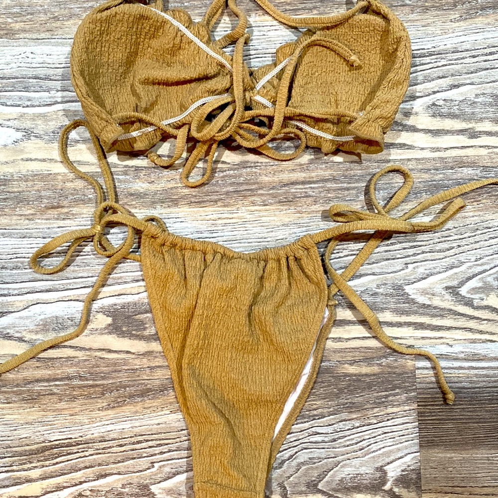 Tan String Ribbed Bikini - Picture 2 of 2